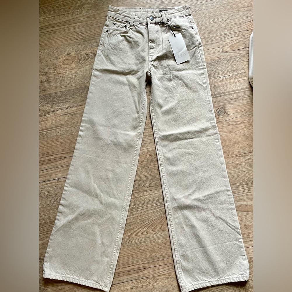 NWT Zara Off-White Wide-Leg Women’s Jeans